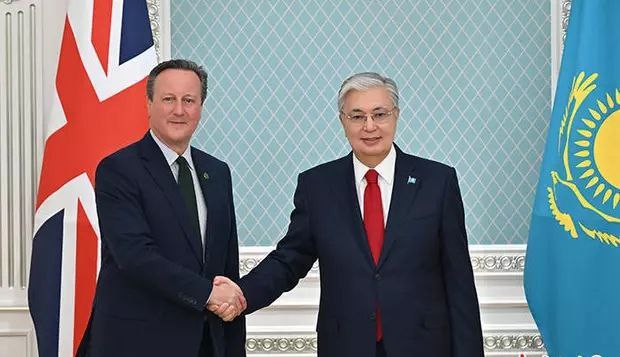 哈萨克斯坦与英国签署战略伙伴关系协议
