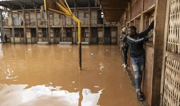 持续暴雨引发洪水肯尼亚3月以来已有70人死亡